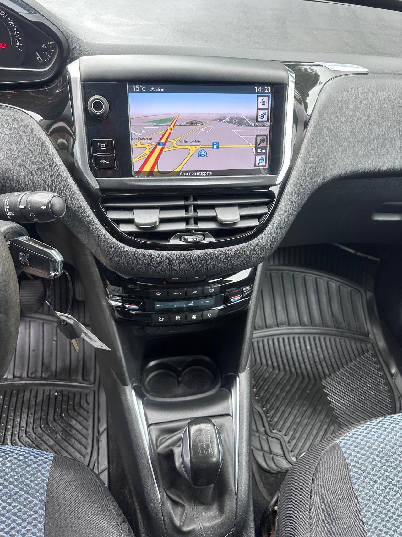 Peugeot 208 1.2 VTi 82 CV 5porte Allure Gpl