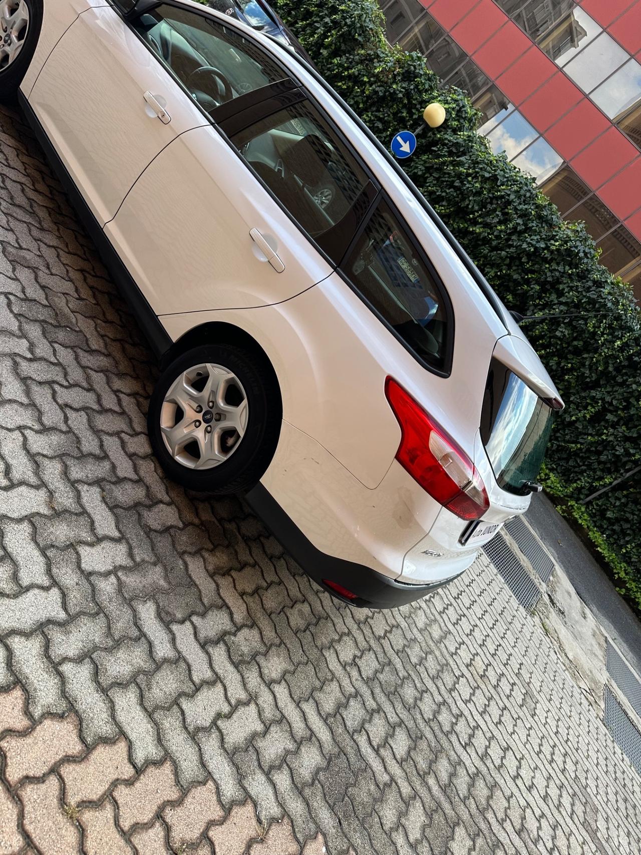 Ford Focus 1.6 TDCi 95 CV SW Titanium