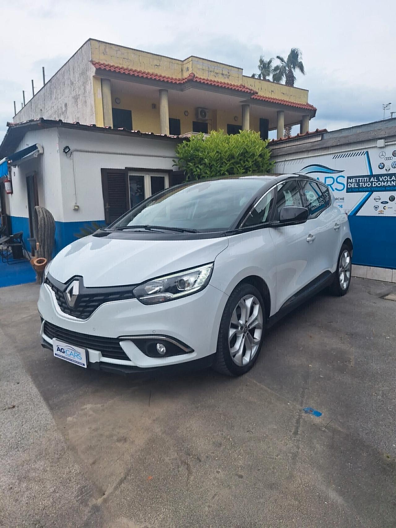 Renault Scenic 1.7 Blue dCi 120 CV Intens