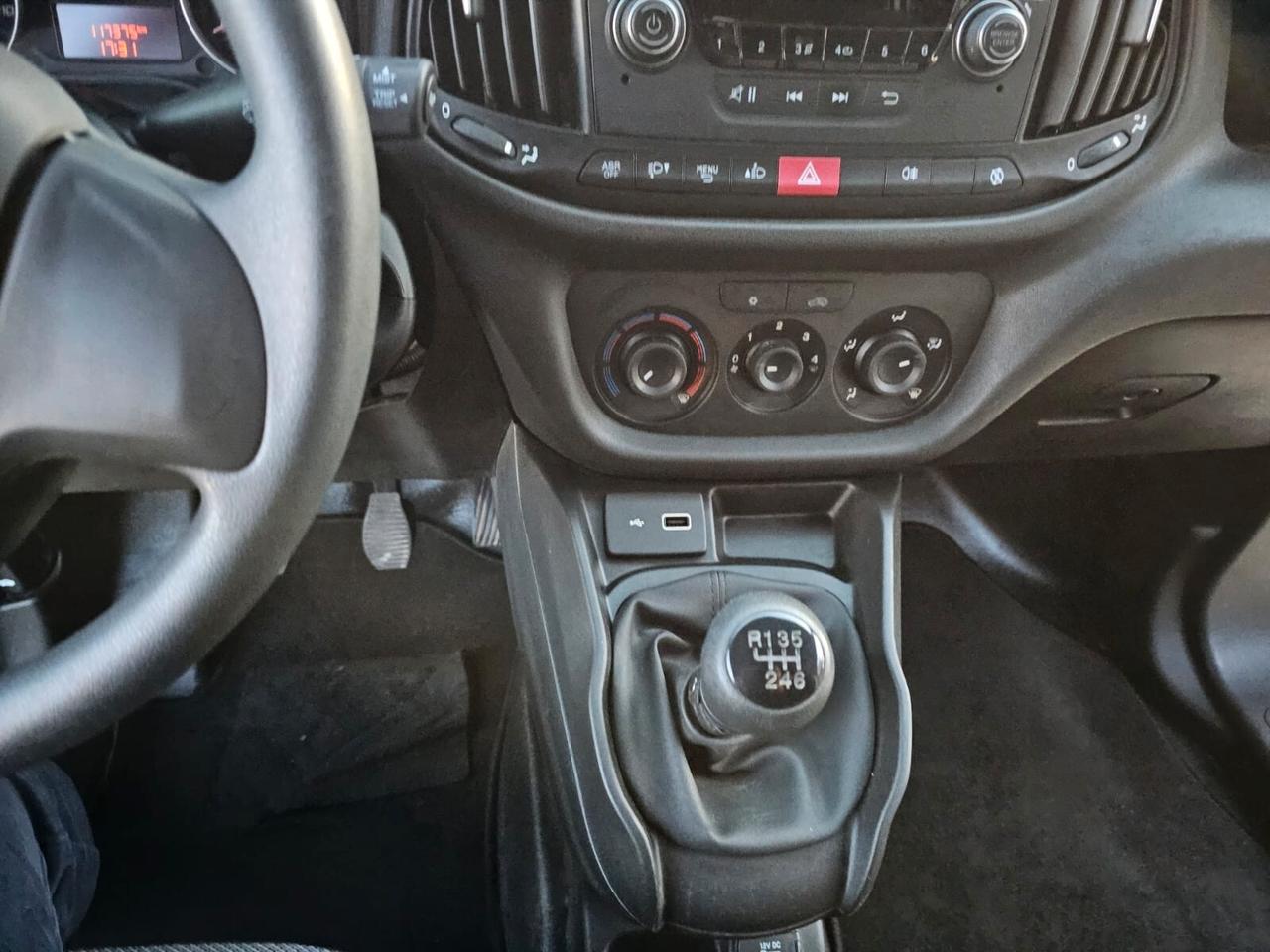 DOBLO' 1.6 MJT MAXI 3 POSTI SOLO 100.000KM 2021