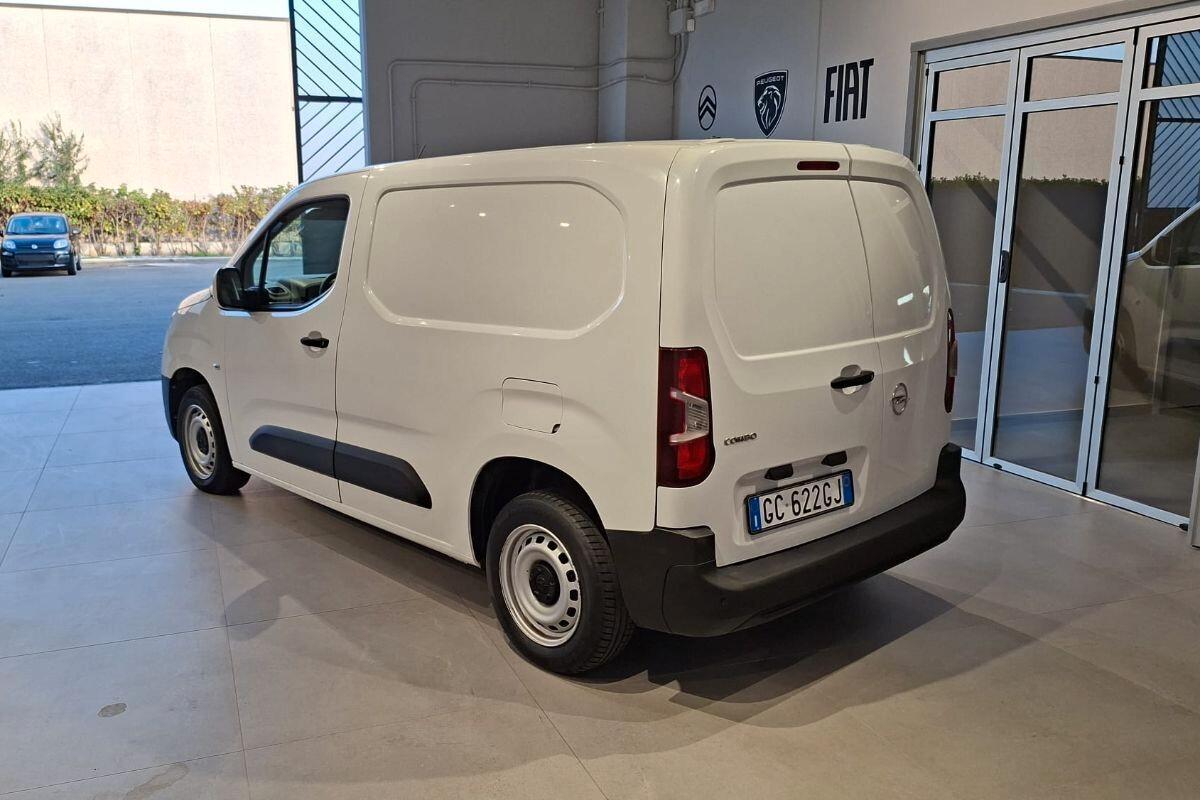 Opel Combo Cargo 1.5 BlueHdi 102Cv MT L1H1 Edition