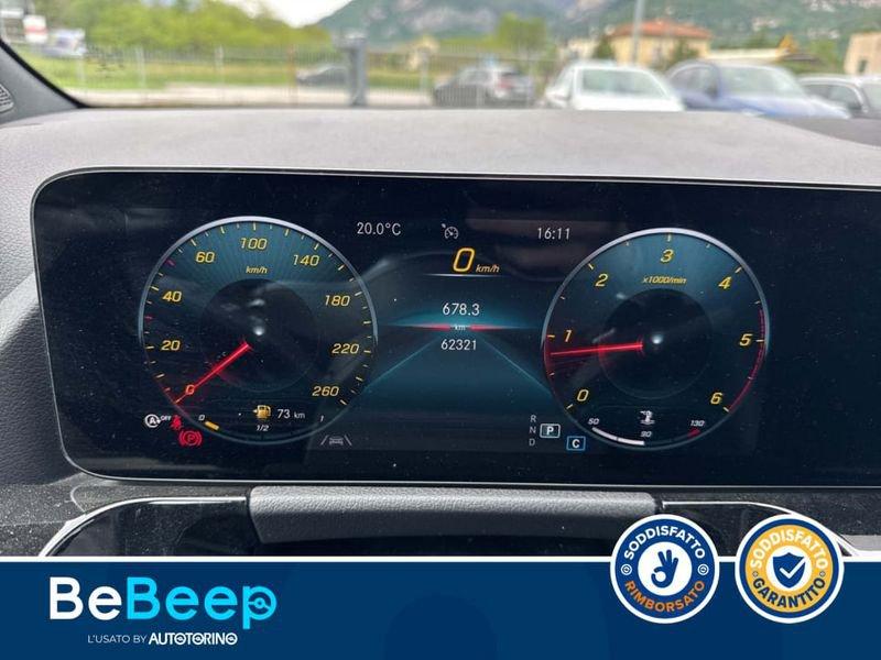 Mercedes-Benz GLA 180 D PREMIUM AUTO
