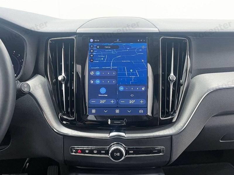 Volvo XC60 XC60 B4 (d) 197CV AWD AUT PLUS DARK