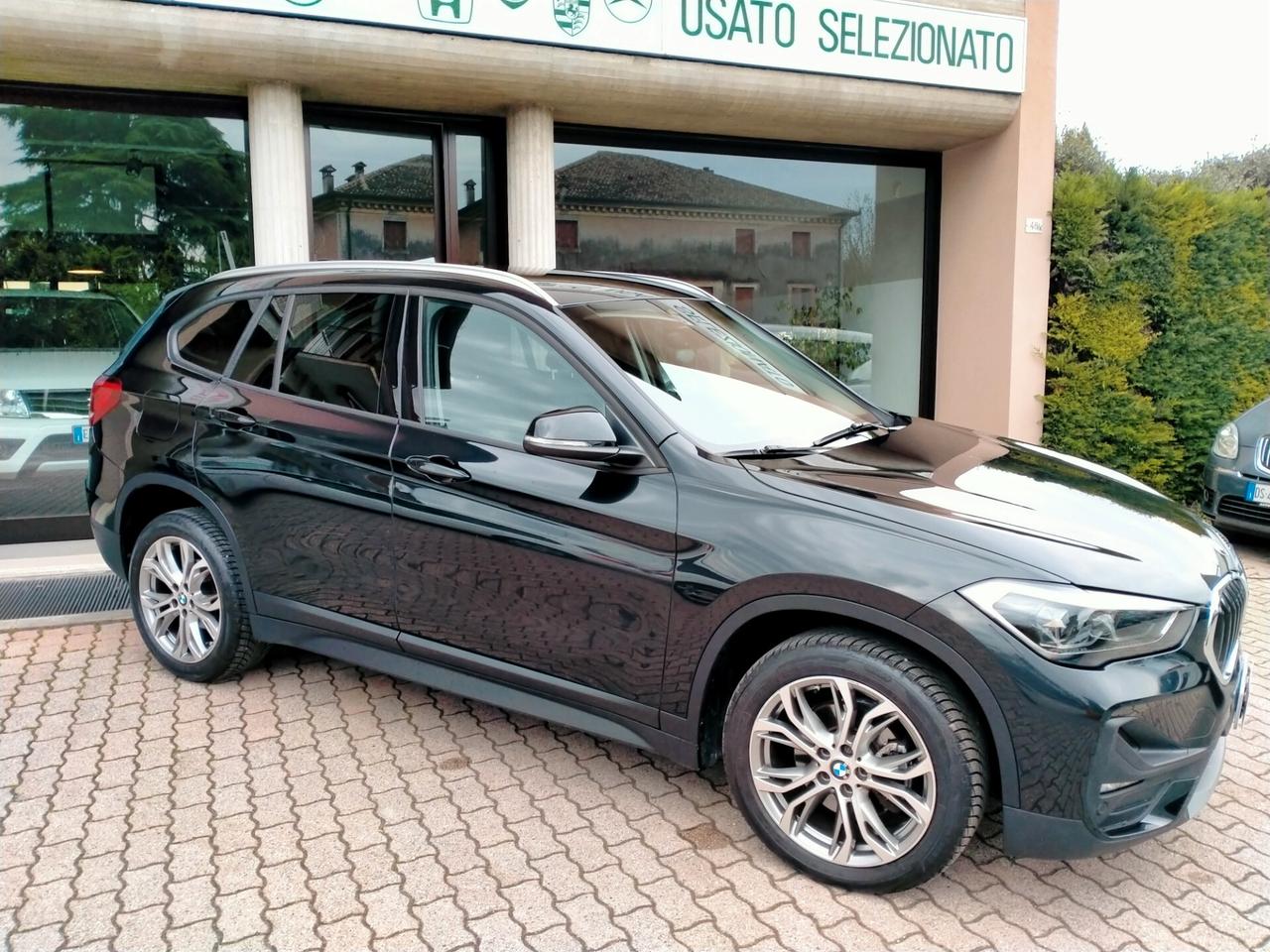 BMW X1 SDRIVE 18D SPORT STEPTR. LEGA 18 / VOLANTE MSPORT