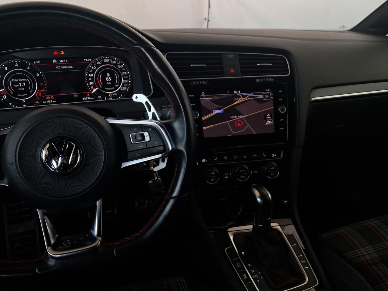 Volkswagen Golf GTI Performance 2.0 245 CV TSI DSG 5p. BMT