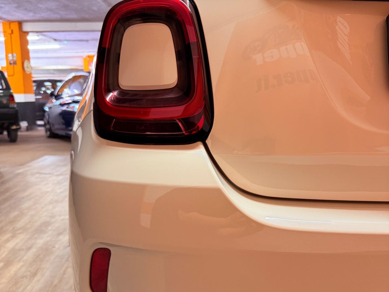 PAZZESCA FIAT 500 X HYBRID CON SOLI 22.224 KM UNICO PROPRIETARIO