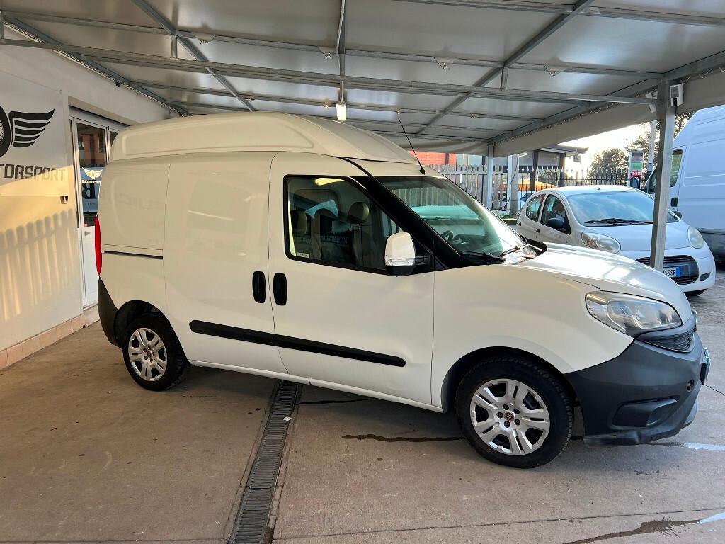 Fiat Doblo’ XL 3 Posti Tetto alto 1.6 Mtj 105CV