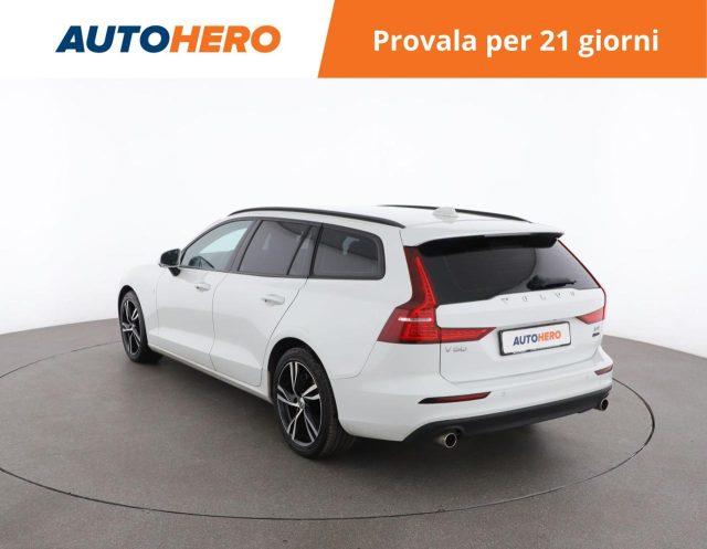 VOLVO V60 B4 (d) Geartronic Momentum Business