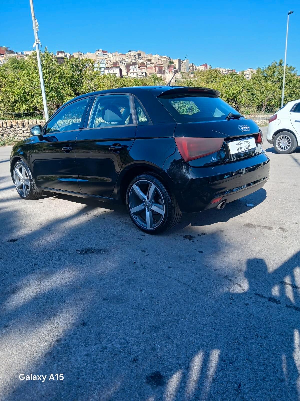 Audi A1 SPB 1.6 TDI Attraction 5 PORTE