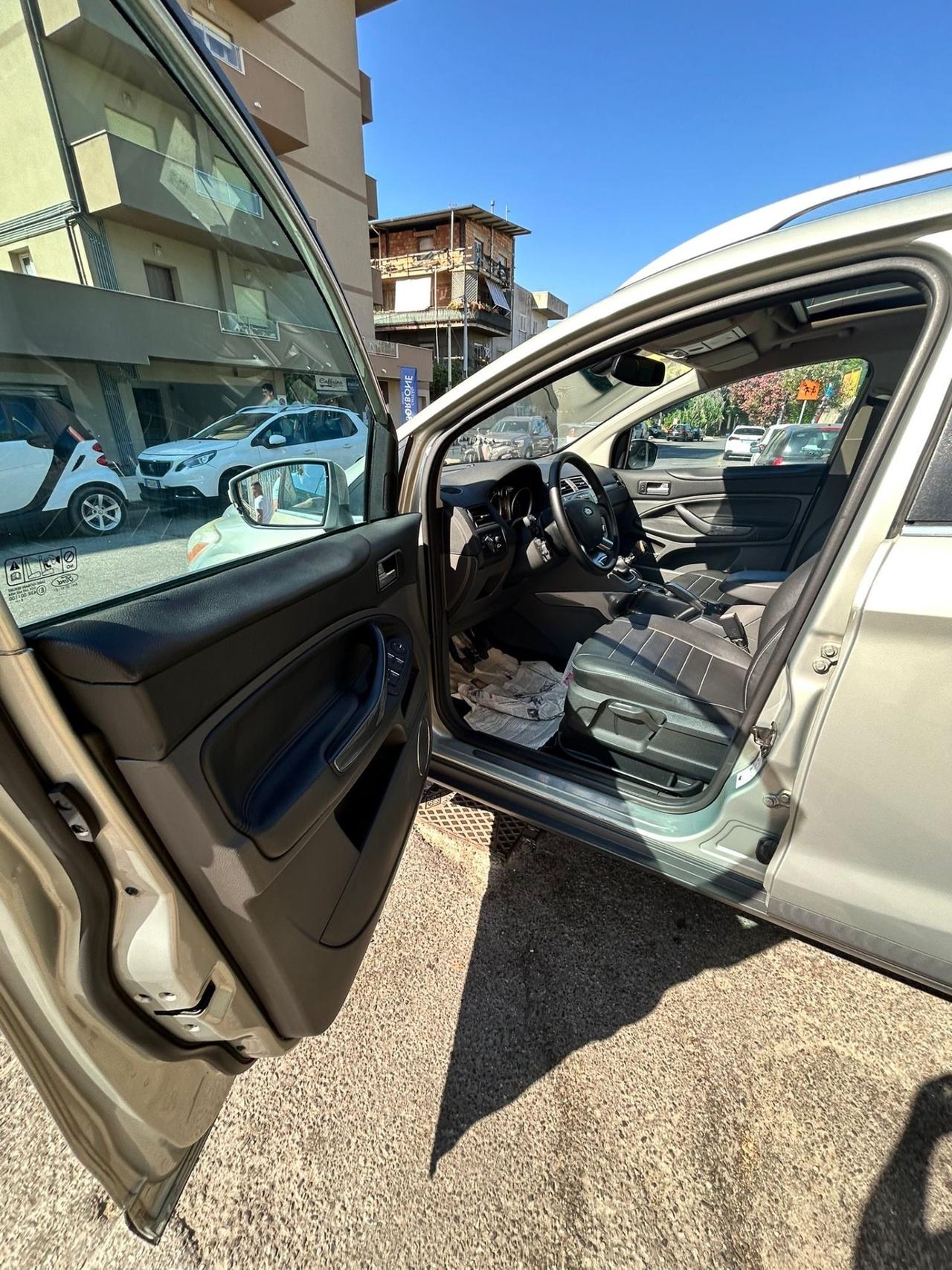 Ford Kuga Kuga+ 2.0 TDCi 136 CV 4WD DPF