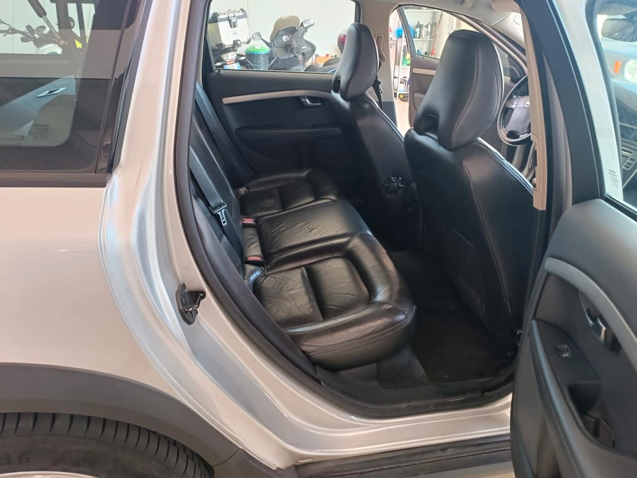 Volvo XC 70 XC70 D5 AWD Summum