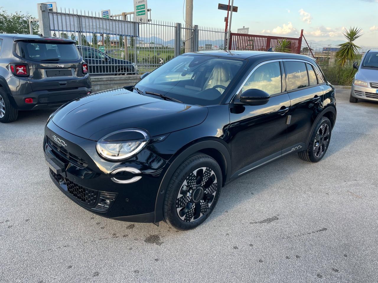 Fiat 600 Hybrid KM0 a*f*f*a*r*e
