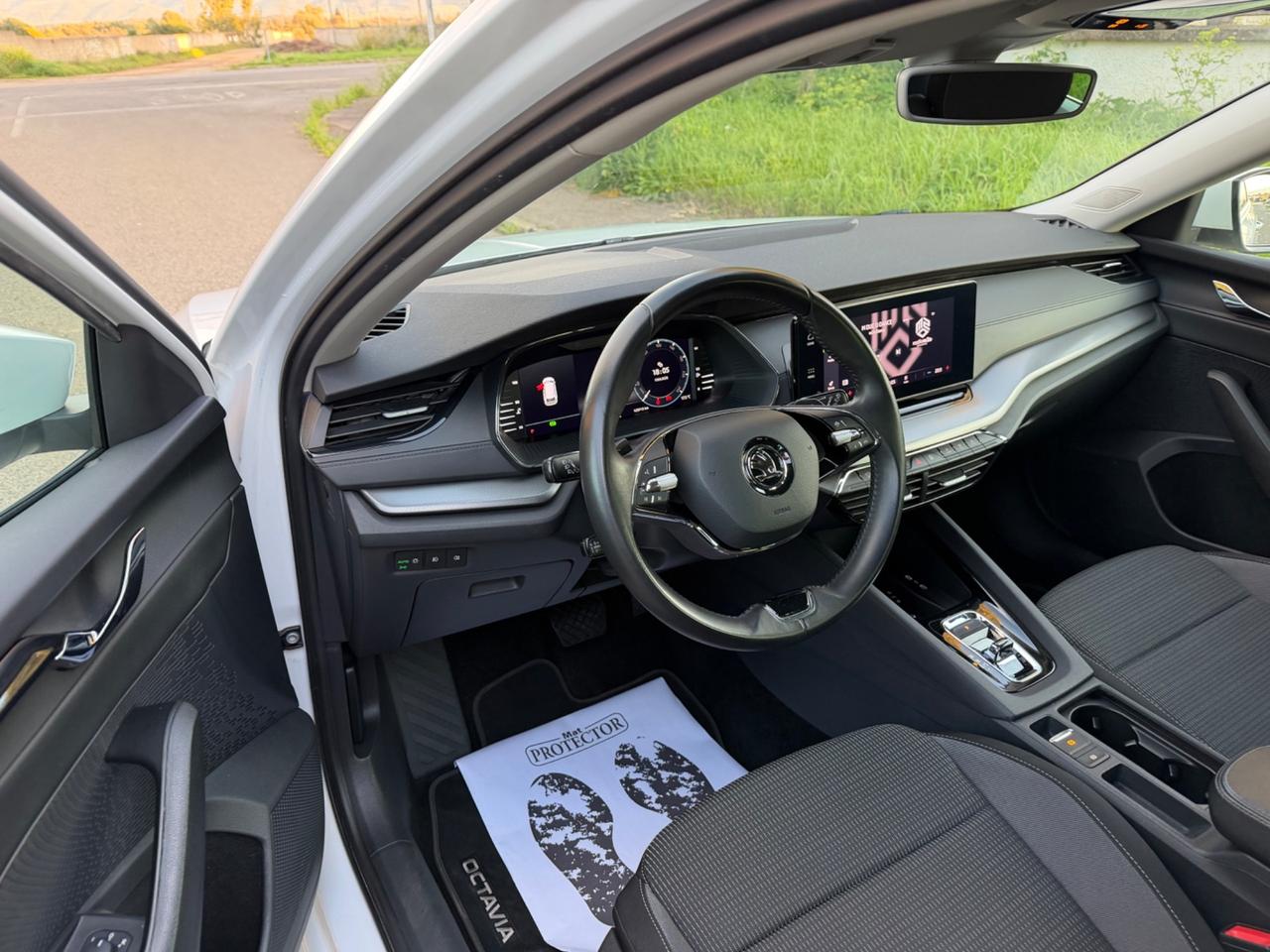 Skoda Octavia 2.0 TDI SCR 150 CV DSG Wagon Executive