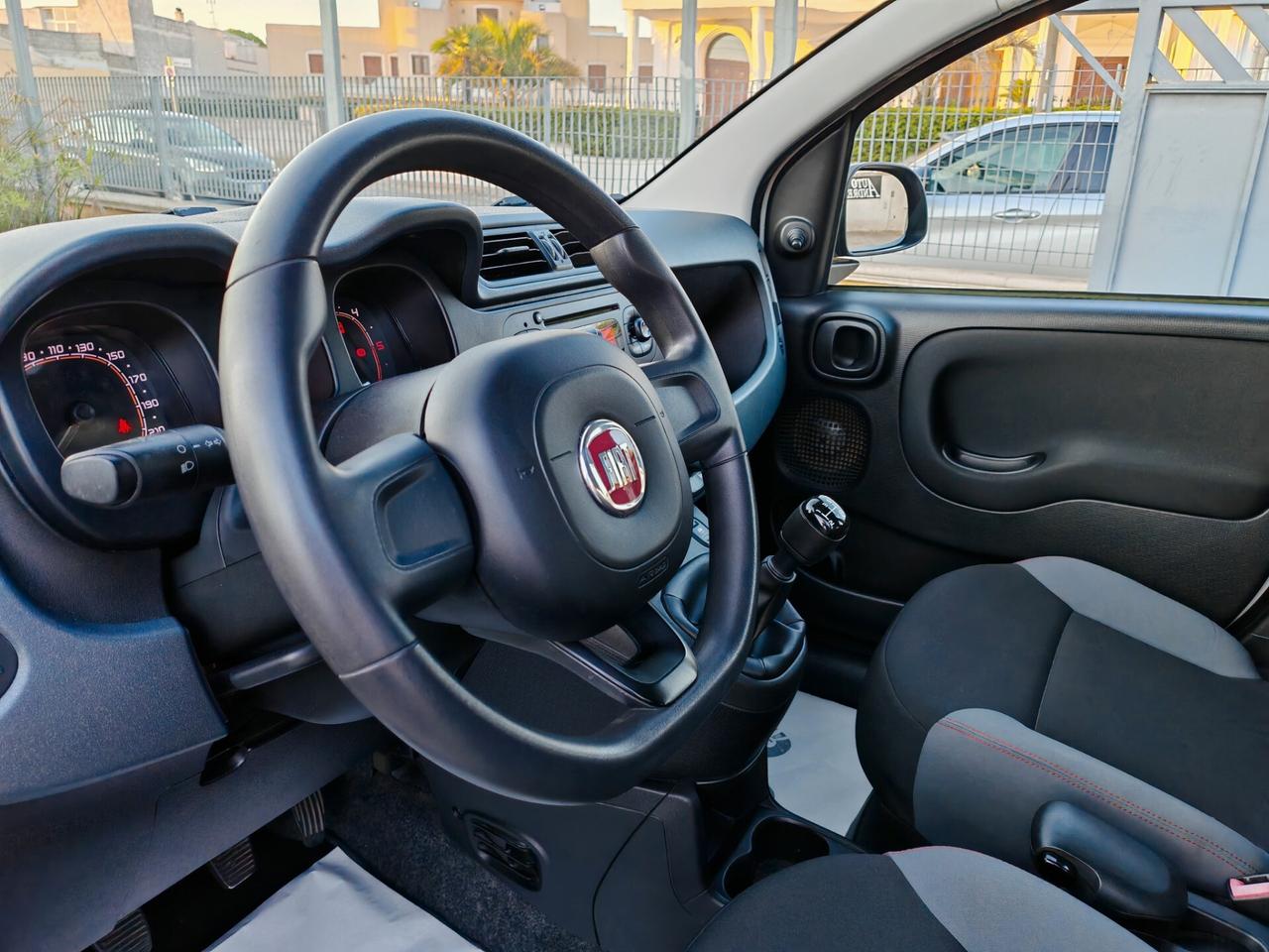 Fiat Panda 13MJT 95CV Lounge Full Optional 2018