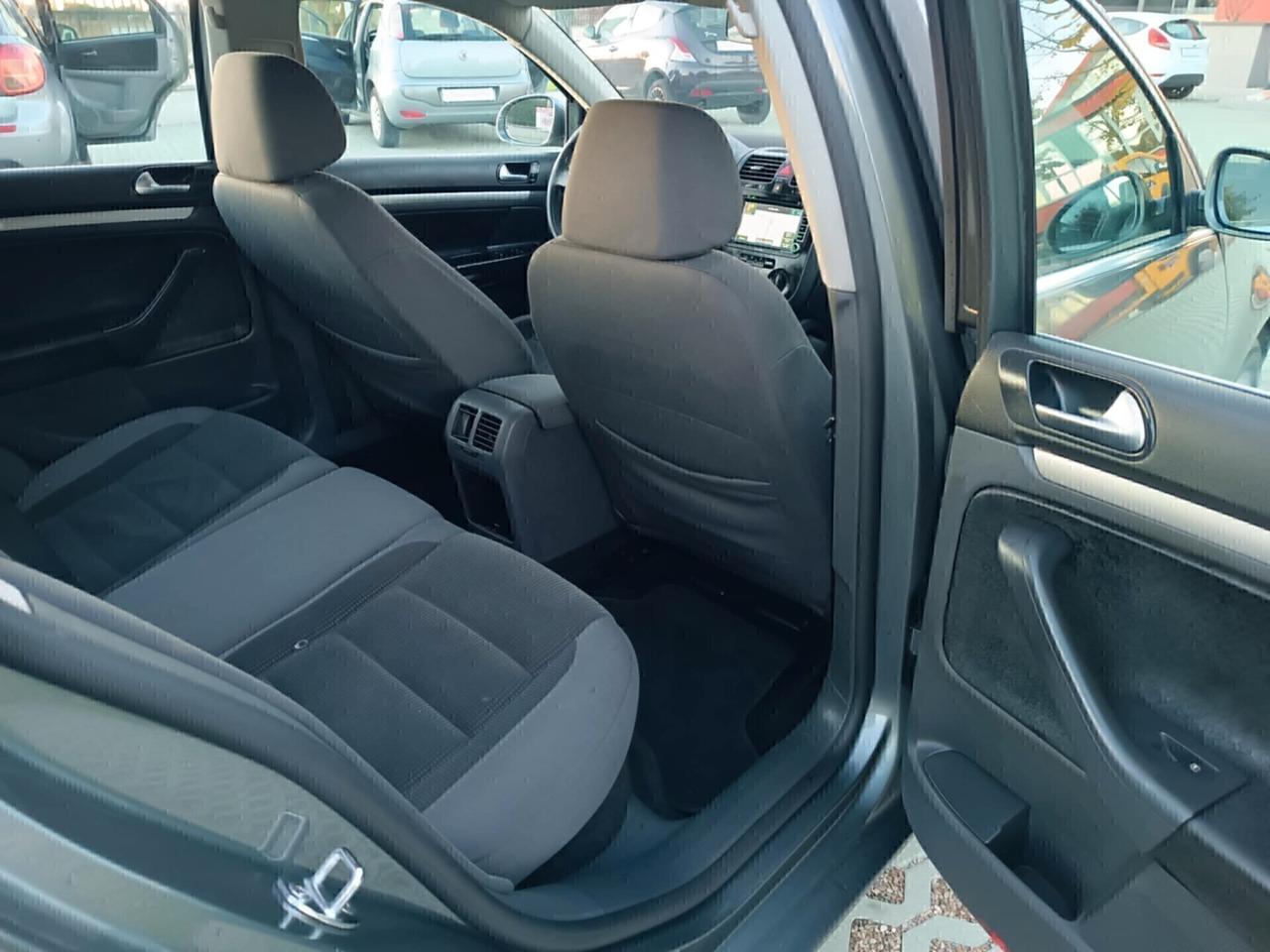 Volkswagen Golf 5 Var. 1.9 TDI Comfortline