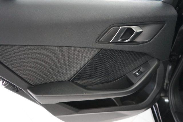 BMW 116 d 5p. Business Advantage
