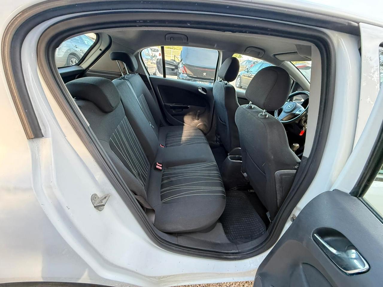 Opel Corsa 1.2 80CV 5 porte GPL-TECH Club