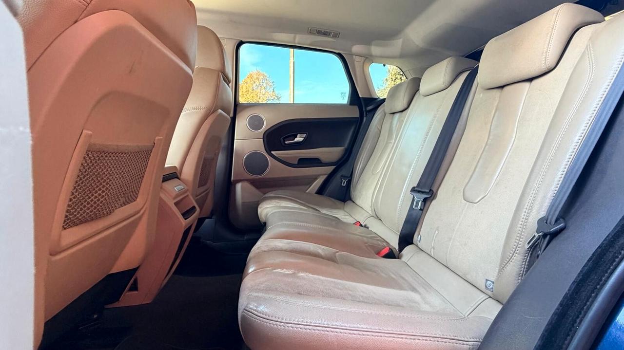 Land Rover Range Evoque 2.2 TD4 5p. Dynamic