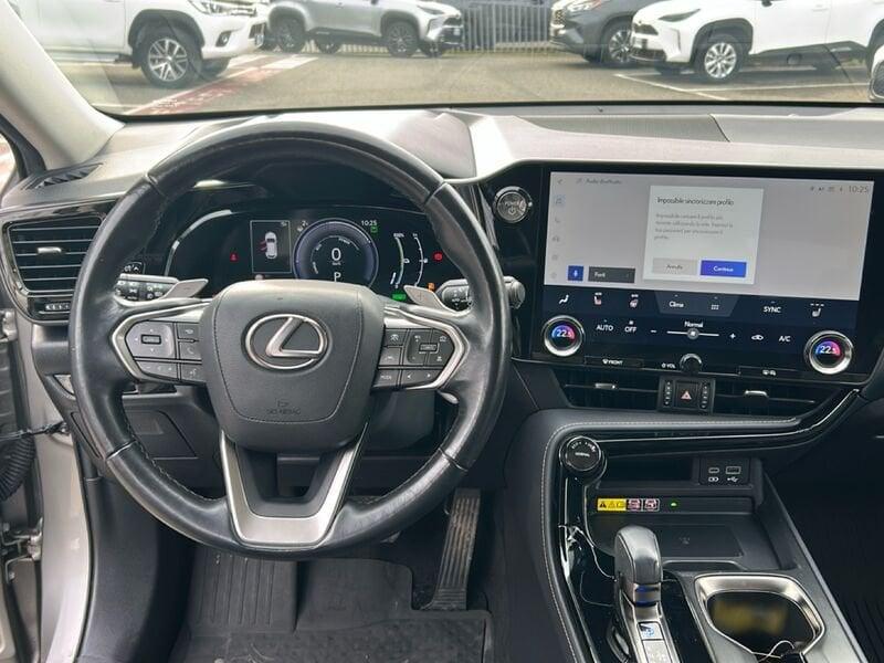 Lexus NX NX Plug-in 4WD Premium IVA ESPOSTA COMPRESA