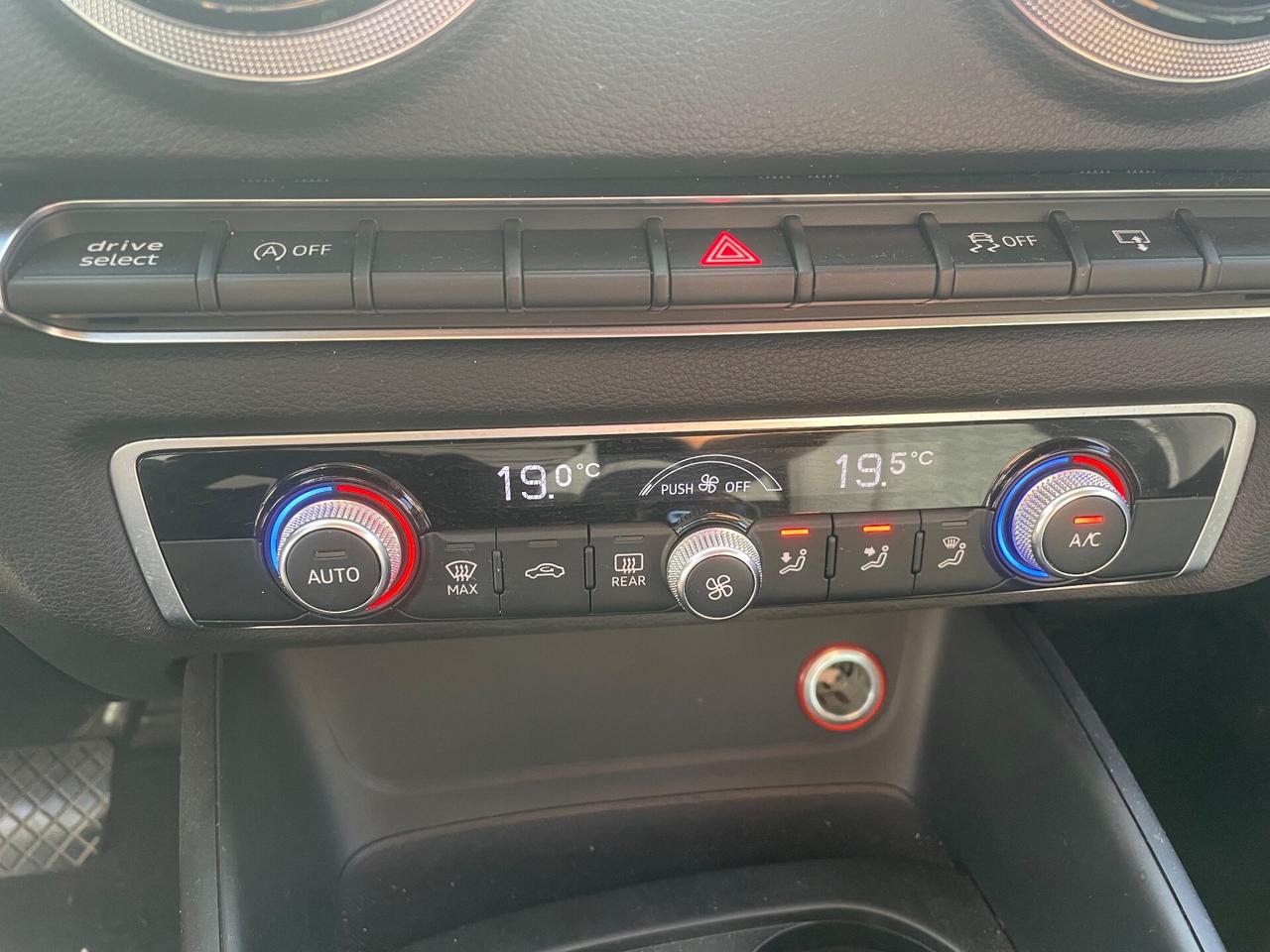 Audi A3 1.6 TDI clean diesel S tronic Ambition