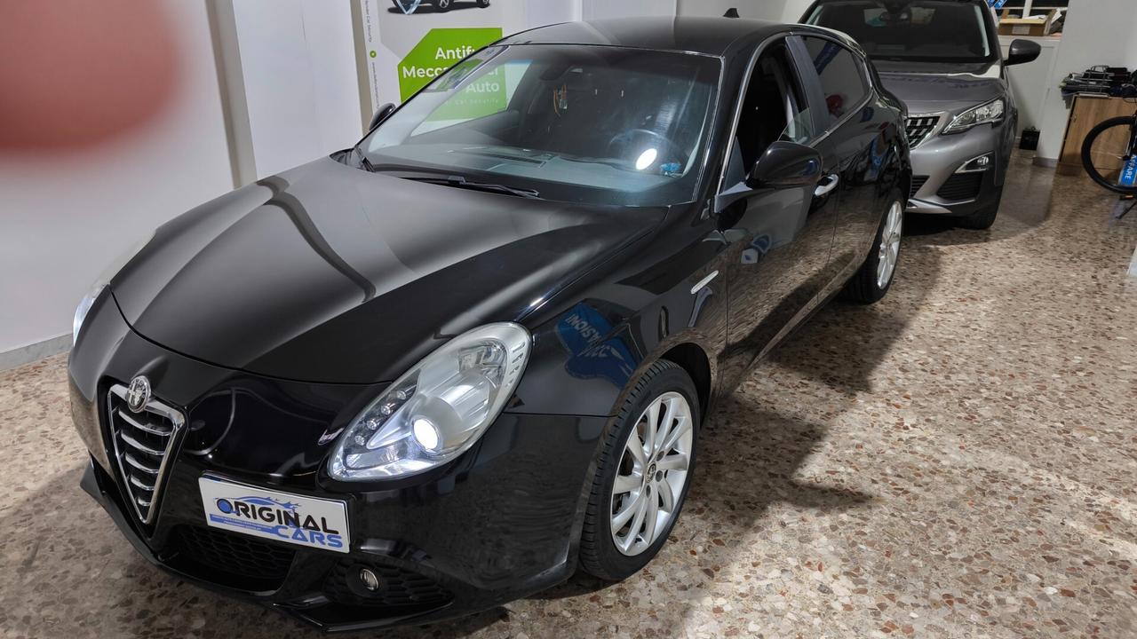 Alfa Romeo Giulietta 1.6 JTDm-2 105 CV Exclusive