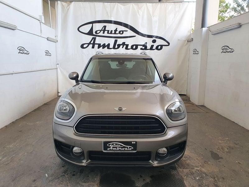 MINI Countryman Mini Cooper D Countryman tua 190,00 al mese