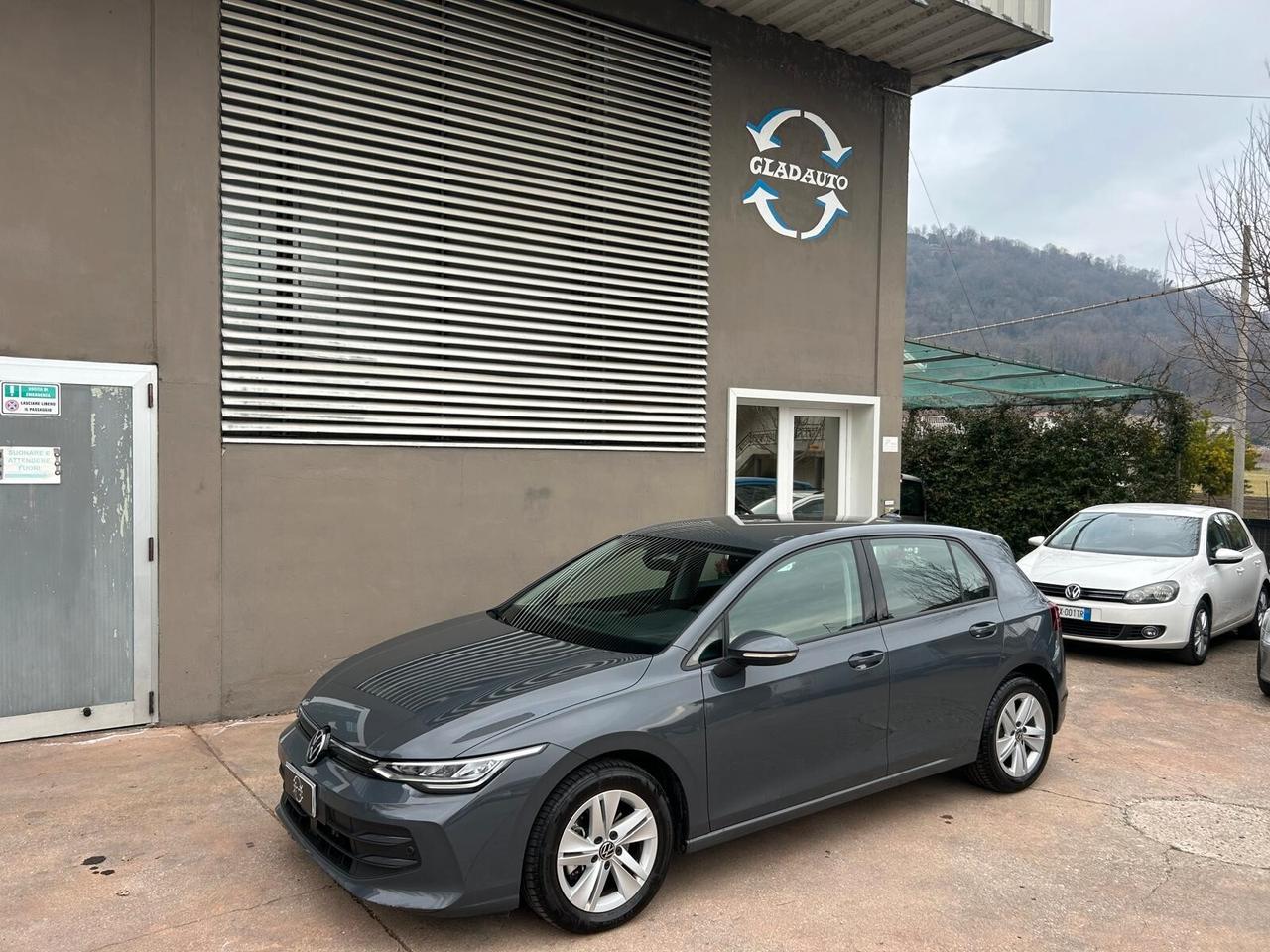Volkswagen Golf VIII 2025 2.0 tdi Life 115cv PREZZO REALE