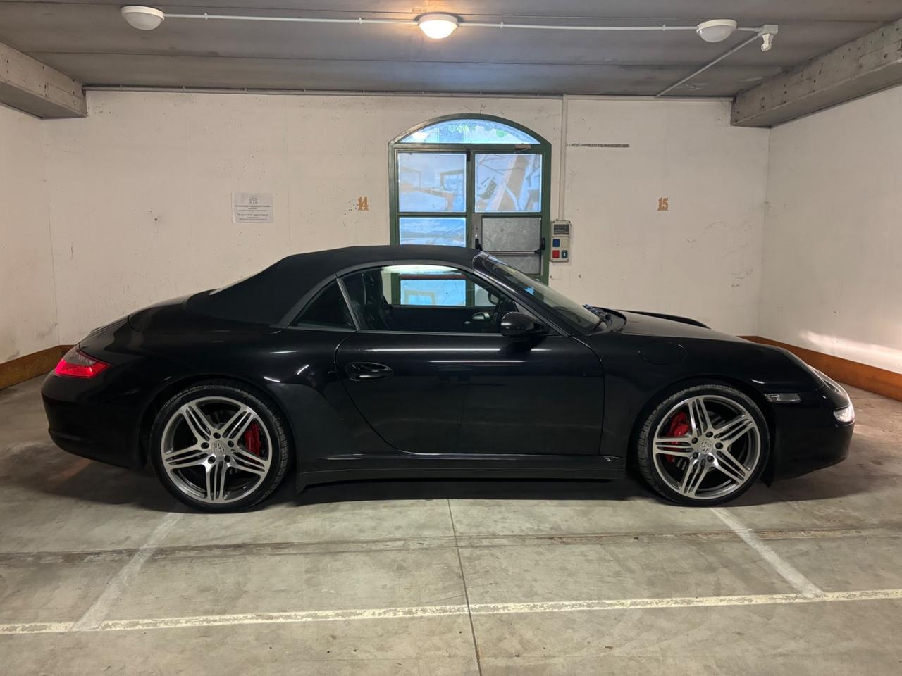 Porsche 911 997 Carrera 4S Cabriolet