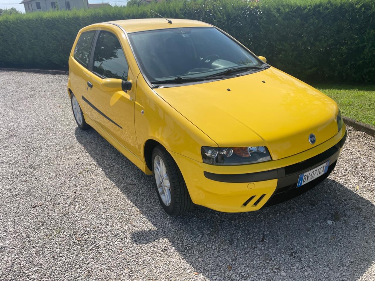 Fiat Punto 1.2i 16V cat 3 porte Sporting NEOPATENTATI
