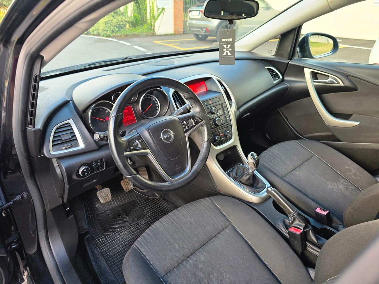 OPEL ASTRA 1.3 DIESEL OK NEOPATENTATI - 2012