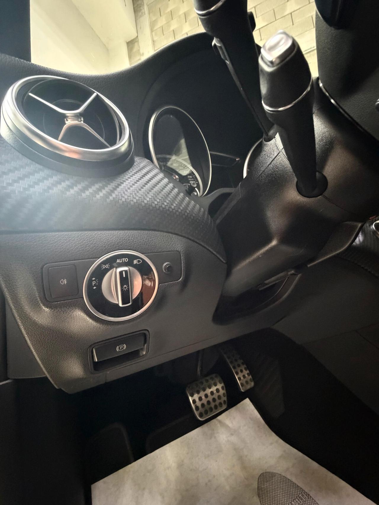 Mercedes-benz A 180 d Automatic Premium AMG