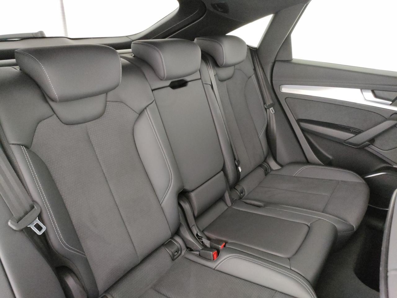 Audi Q5 sportback 40 2.0 tdi mhev 12v s line plus quattro s-tronic