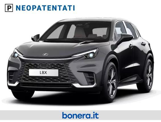 Lexus LBX 1.5 Hybrid Elegant 2WD