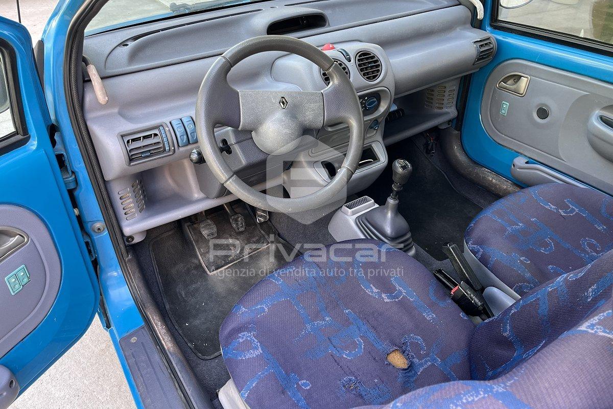 RENAULT Twingo 1.2i cat Base (1239cc)