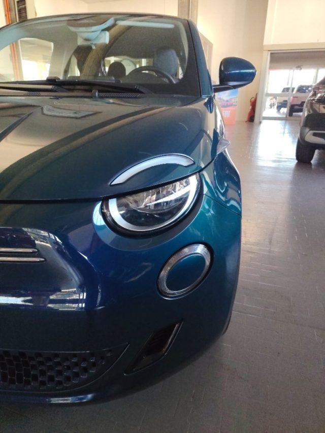FIAT 500e Berlina 42 kWh Icon MY22
