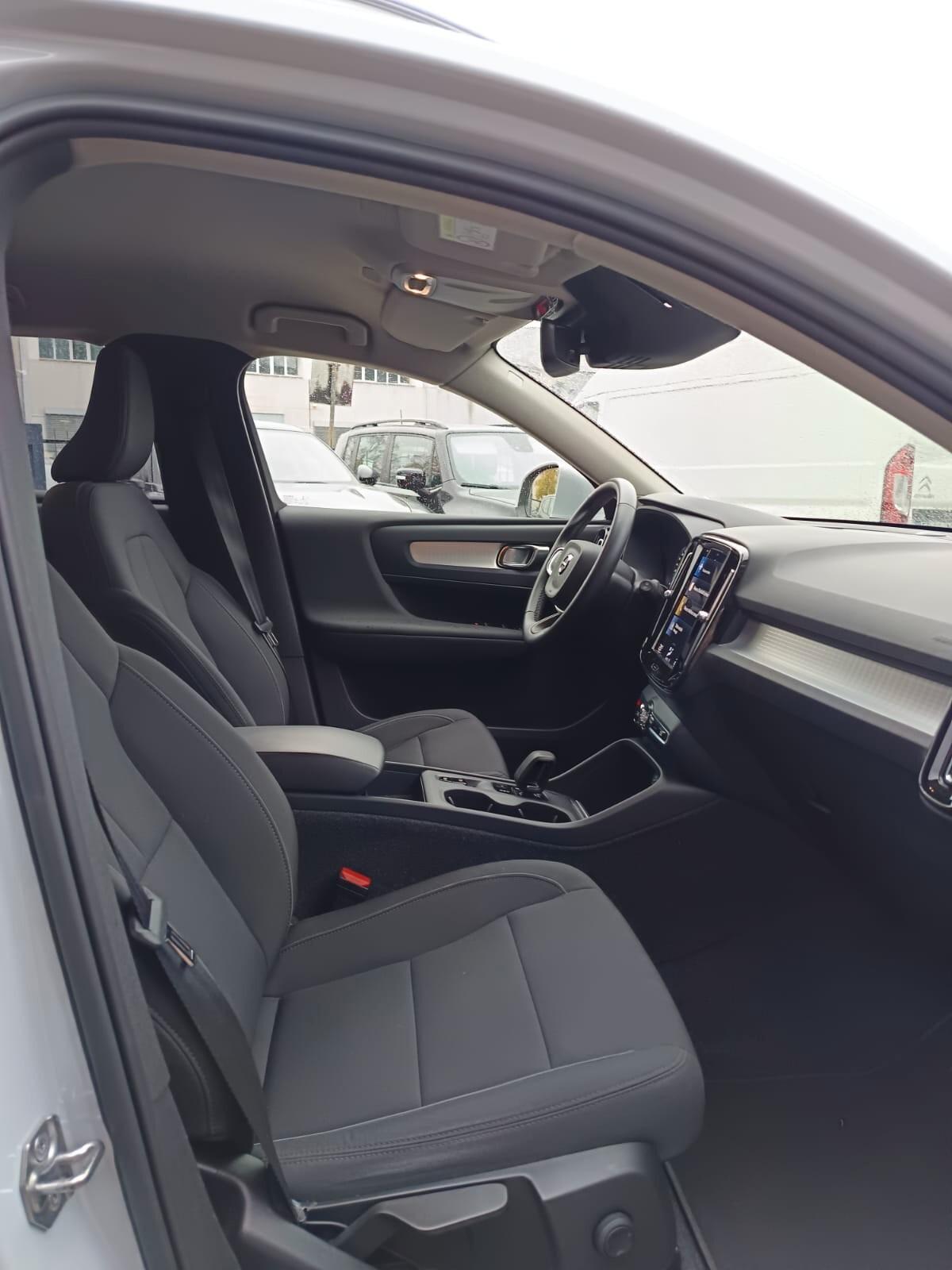 Volvo XC40 T5 Recharge Plug-in Hybrid Inscription Expression