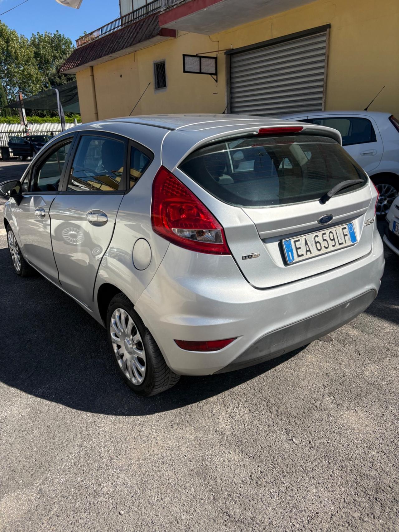 Ford Fiesta 1.4 TDCi 5p. Titanium