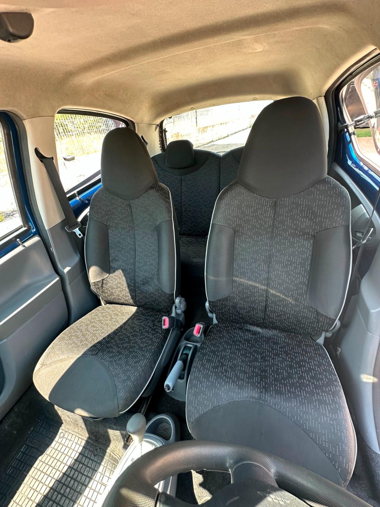 Toyota Aygo 1.0 5 porte cambio automatico
