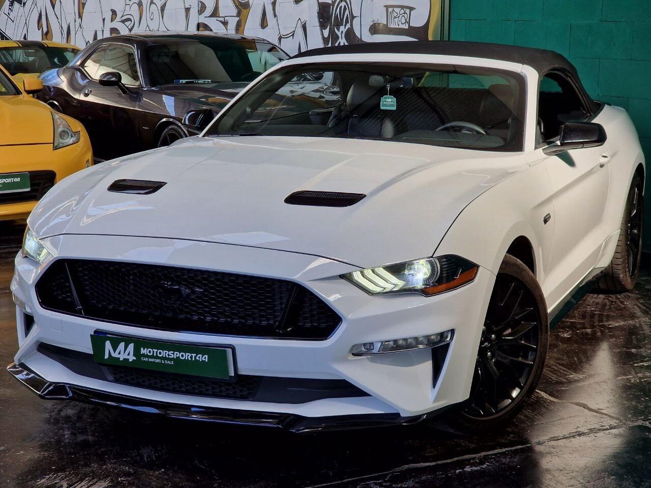 Ford Mustang 5.0 GT Cabrio Iva esposta