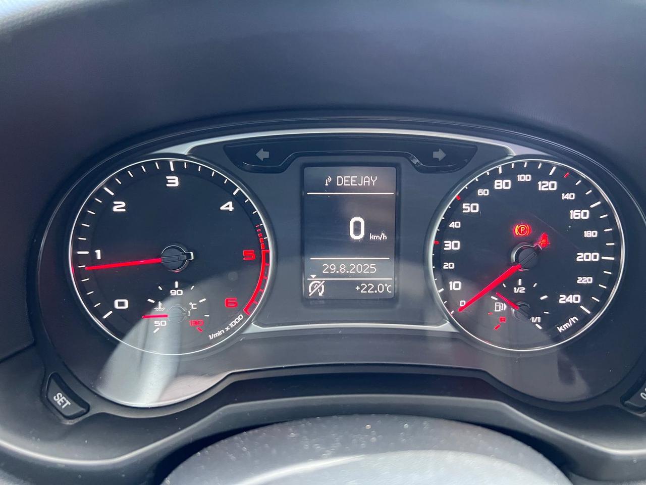 Audi A1 S Line Edition 1.6 TDI TETTO APRIBIL #6606