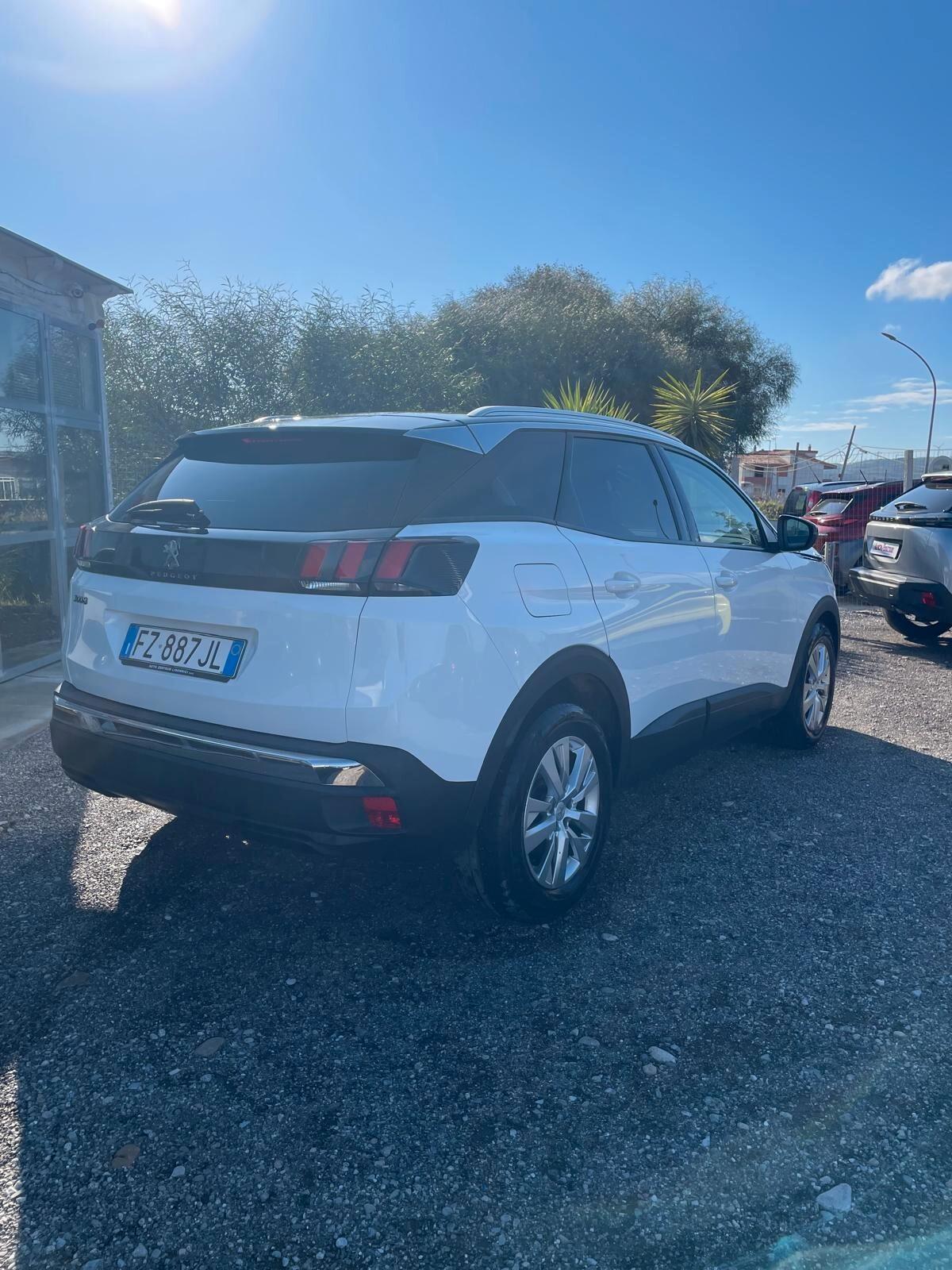 Peugeot 3008 BlueHDi 130 S&S Business