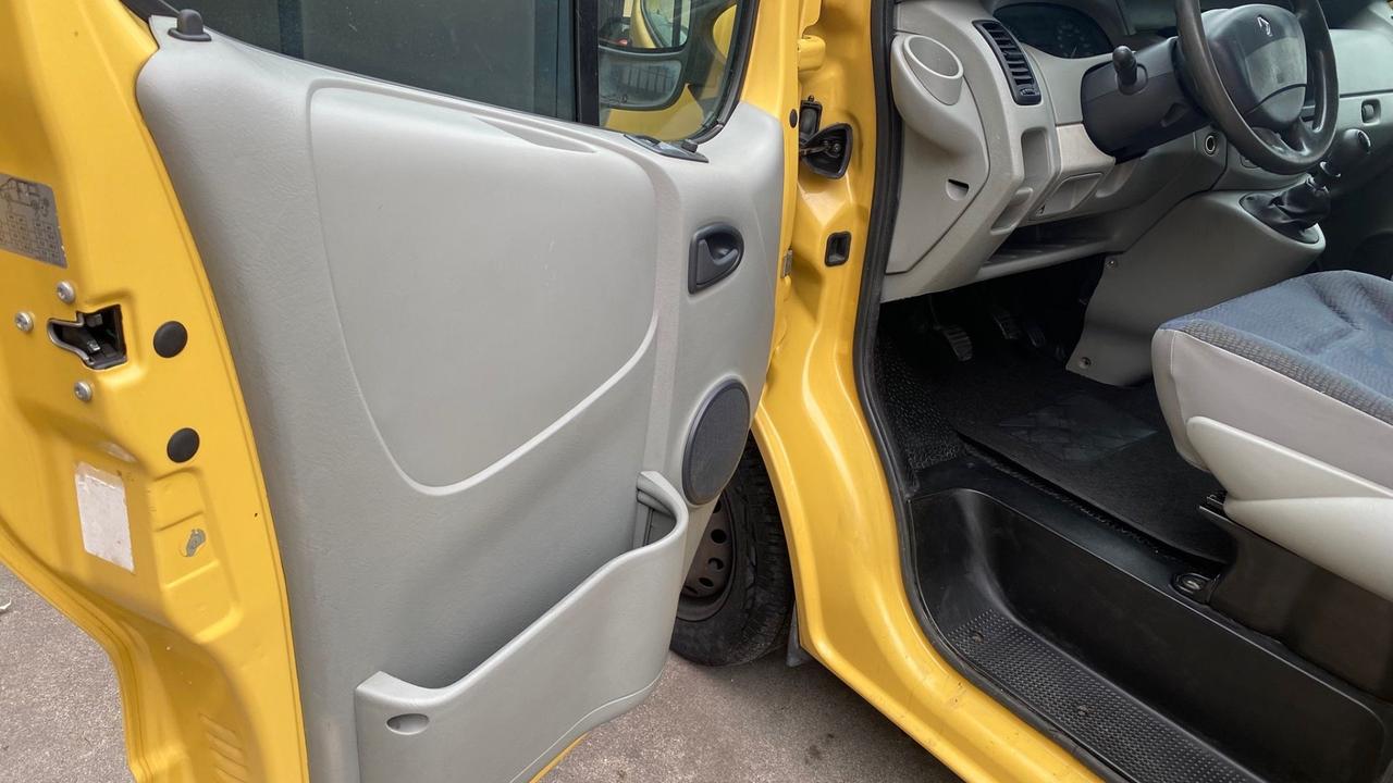 Renault Trafic T29 1.9 dCi/100PC-TN Furg.Confort