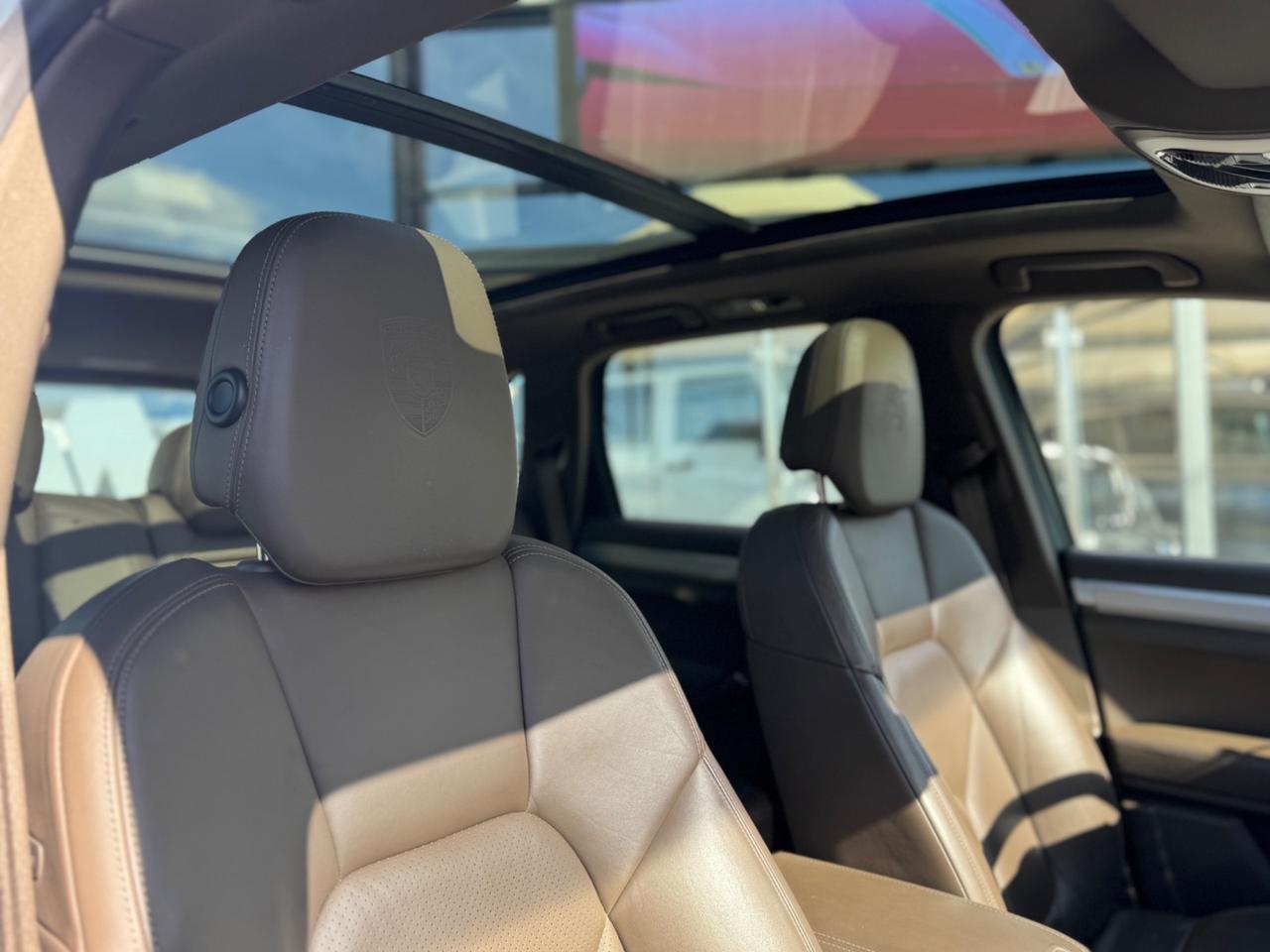 PORSCHE CAYENNE 3.0 D V6 245 CV PLATINUM EDITION FULL TETTO R21