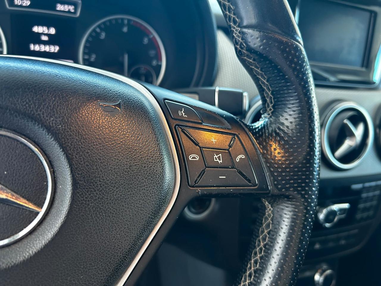 Mercedes B 180 CDI Premium x neo 2012
