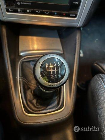 Volkswagen Golf R32 5 porte