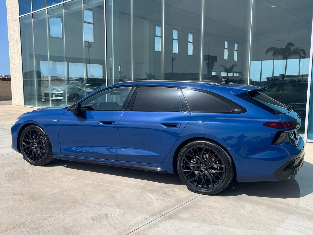 Audi A6 Avant TDI 204Cv S tronic quattro line edition possibilità noleggio no scoring