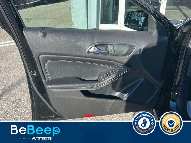 Mercedes-Benz GLA 200 D SPORT AUTO