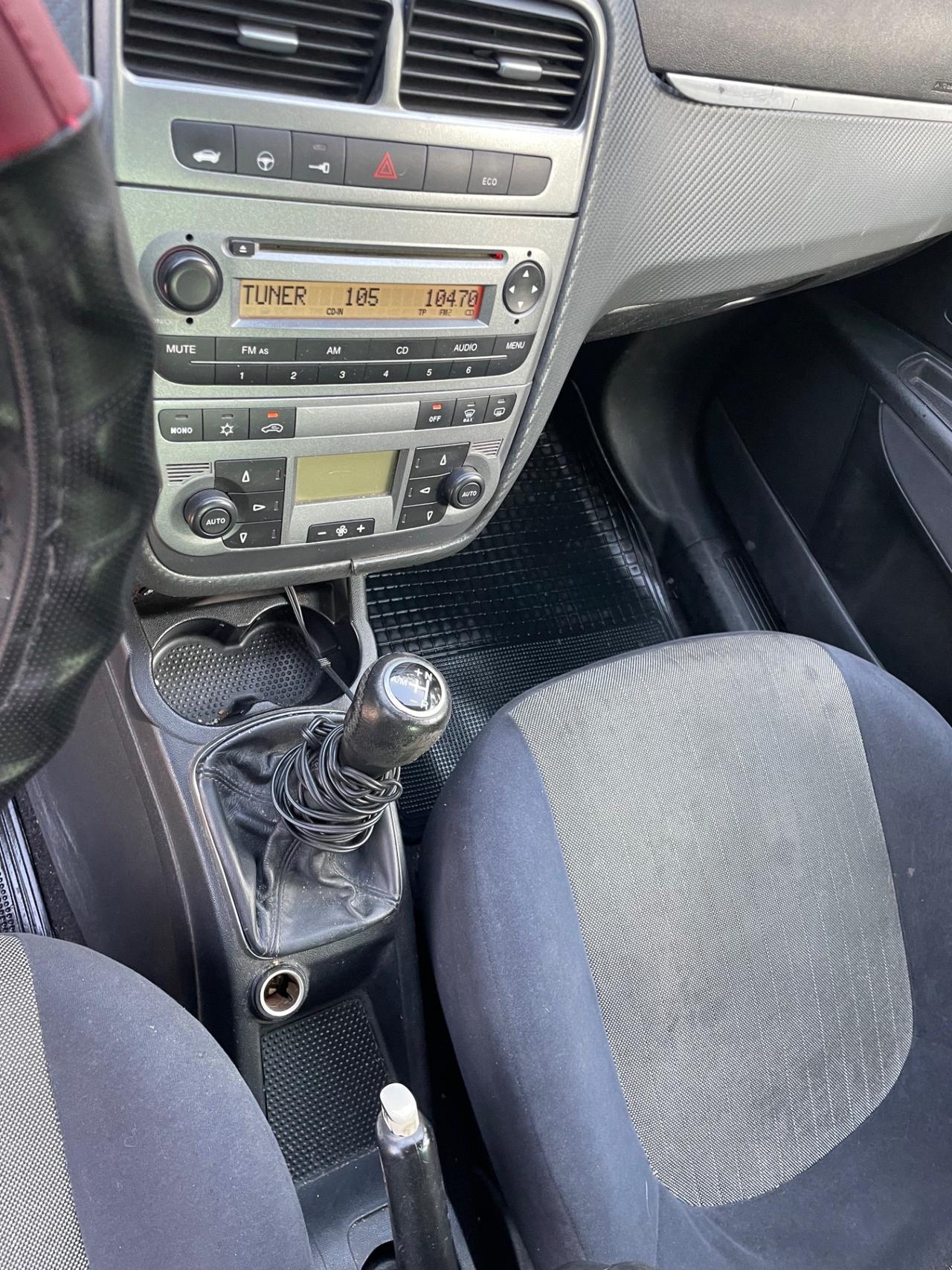 Fiat Grande Punto 1.3 MJT 90 automatica