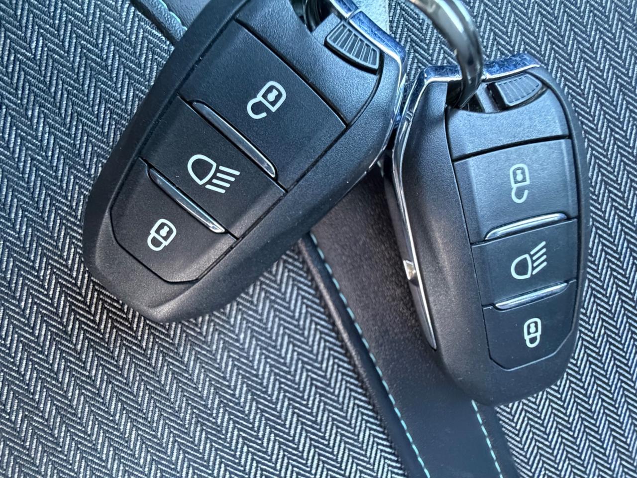 Peugeot 3008 BlueHDi 130 S&S EAT8 Allure Pack