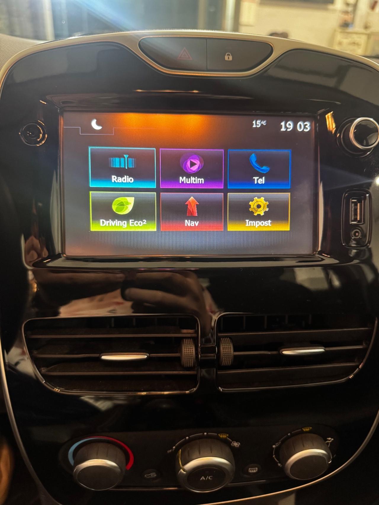Renault Clio 1.2 75CV 5 porte Intens